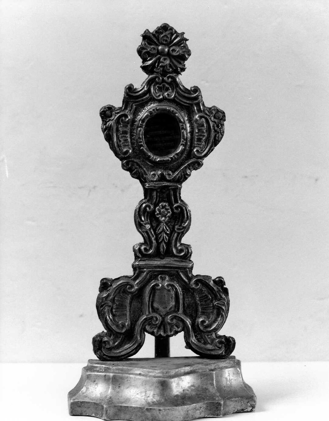 reliquiario - a ostensorio, opera isolata - bottega umbra (seconda metà sec. XVIII)