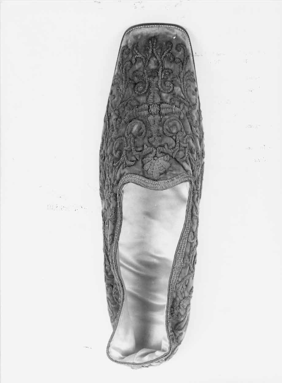 scarpa liturgica, opera isolata - manifattura italiana (sec. XVIII)
