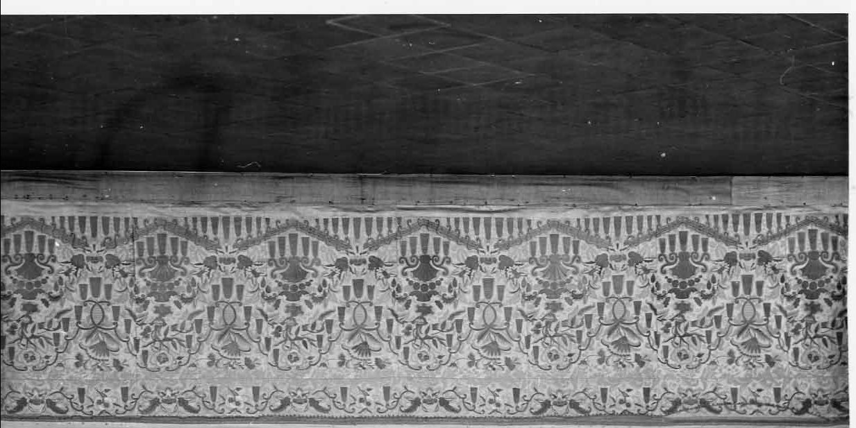 paliotto - a pannello architettonico, opera isolata - manifattura francese, manifattura Italia settentrionale (sec. XVIII)