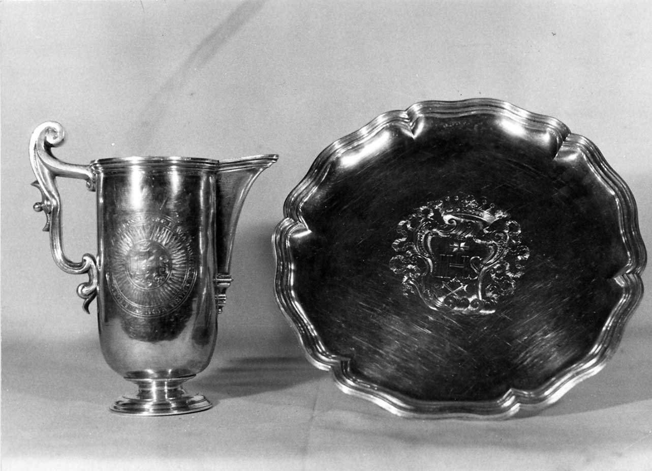 vaso per la somministrazione del battesimo, insieme - bottega Italia centrale (sec. XVIII)