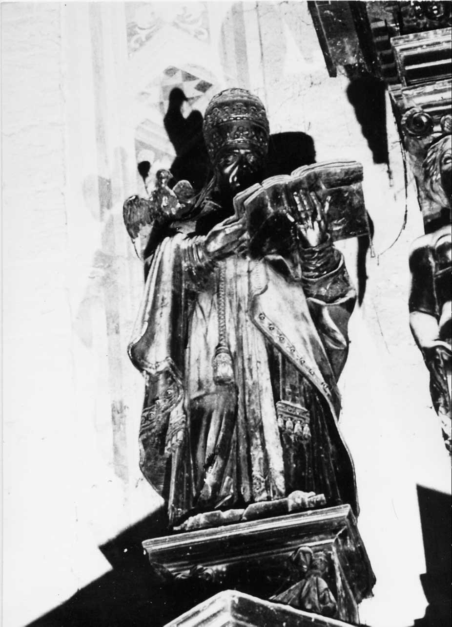 statua, elemento d'insieme di Scalza Ippolito (attribuito) (sec. XVII)