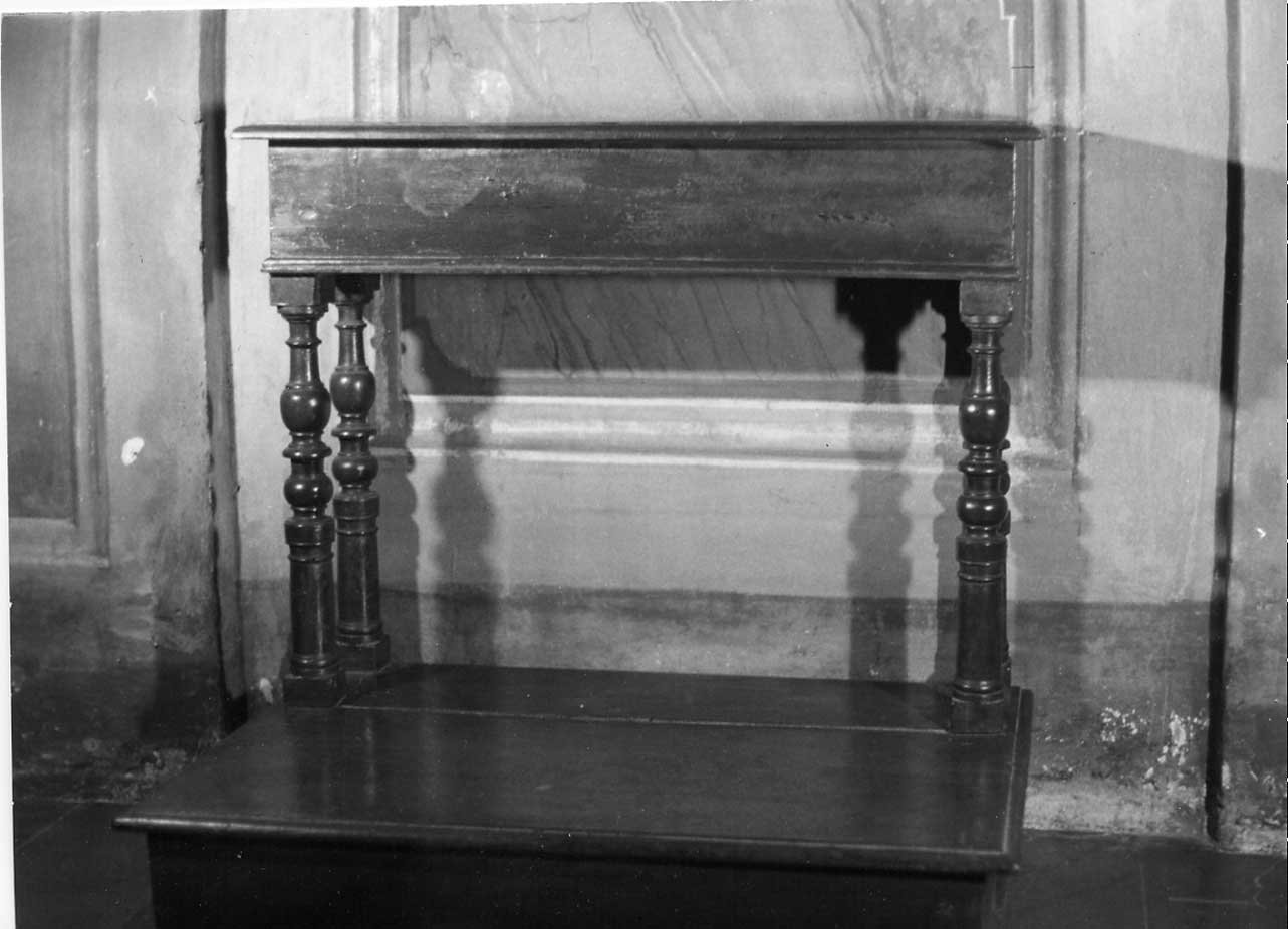 inginocchiatoio, opera isolata - bottega Italia centrale (sec. XVII)