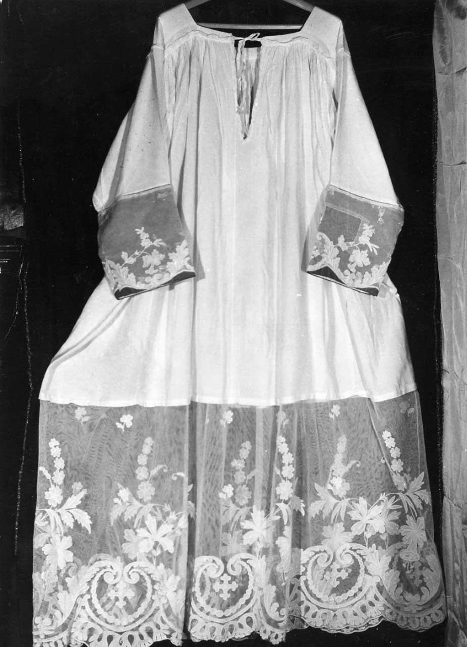 camice ecclesiastico, opera isolata - manifattura Italia centrale (sec. XVI)