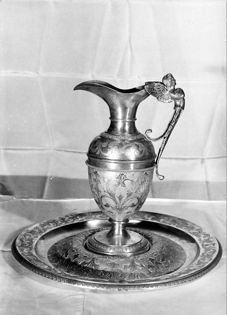 bacile per abluzioni, insieme - bottega Italia centrale (sec. XIX)