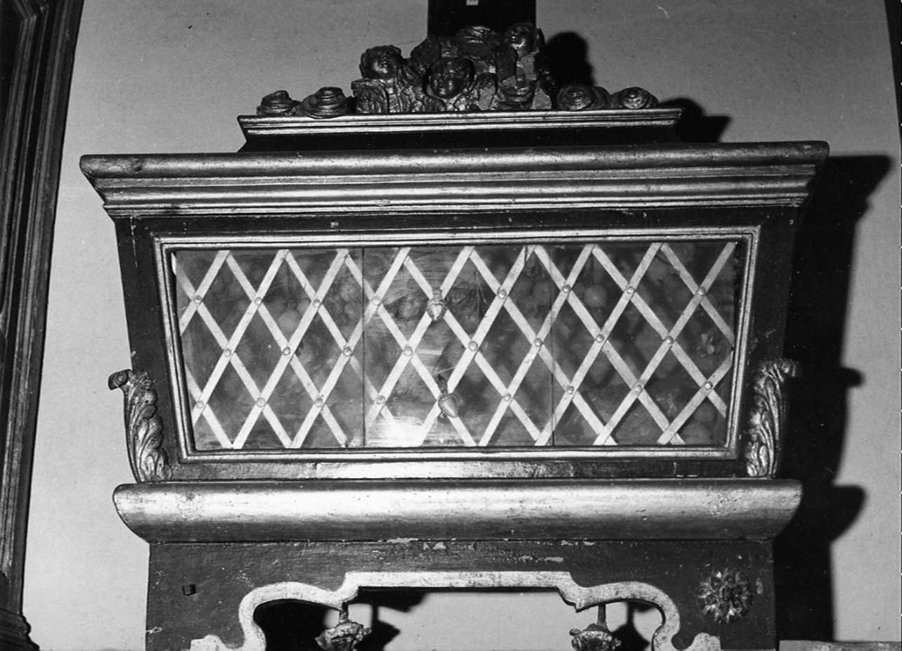 urna - a sarcofago, elemento d'insieme - bottega Italia centrale (sec. XVII)