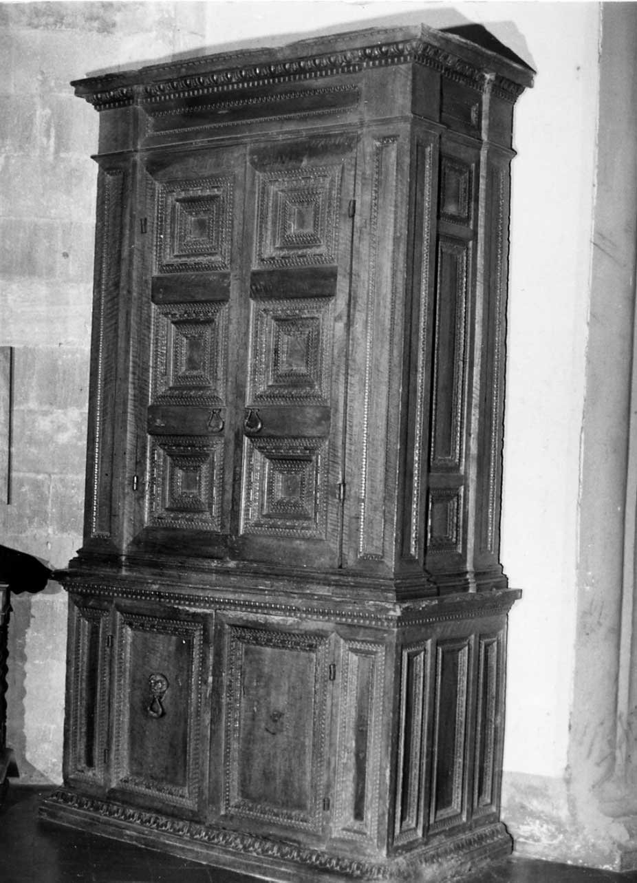 credenza, opera isolata - bottega Italia centrale (sec. XVI)