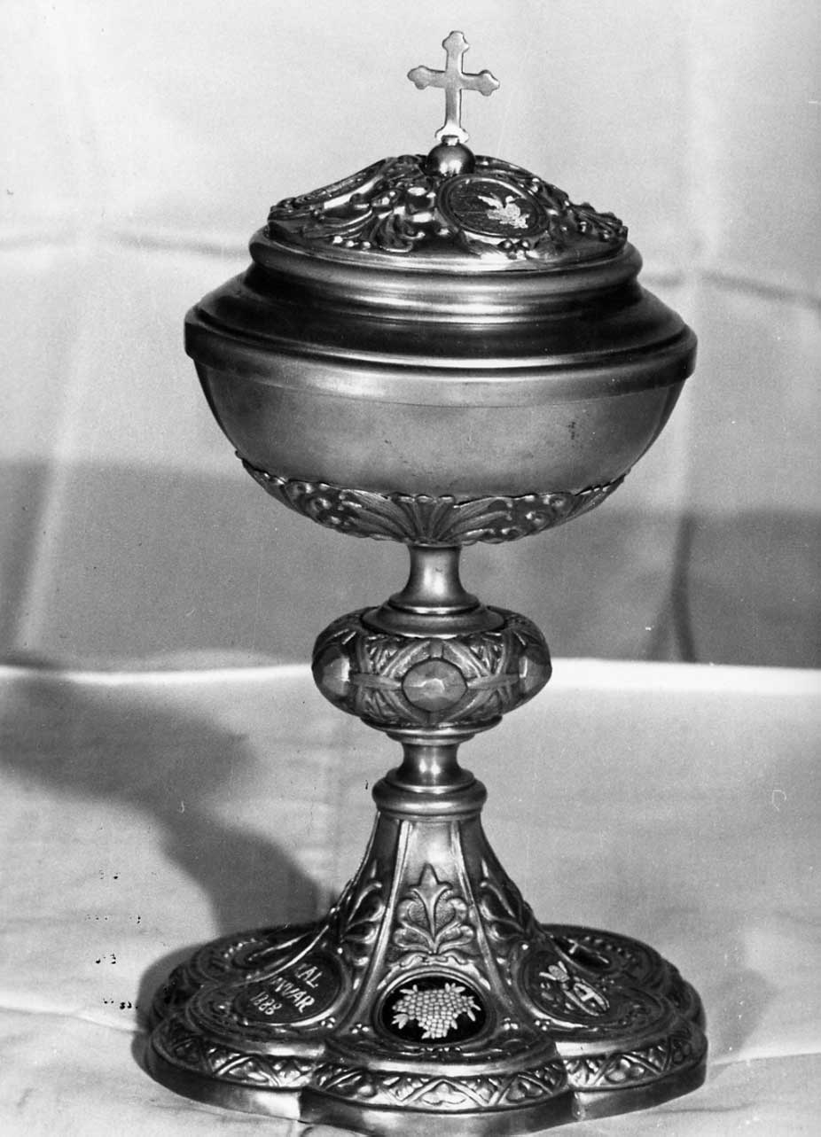 pisside, opera isolata - bottega Italia centrale (sec. XIX)