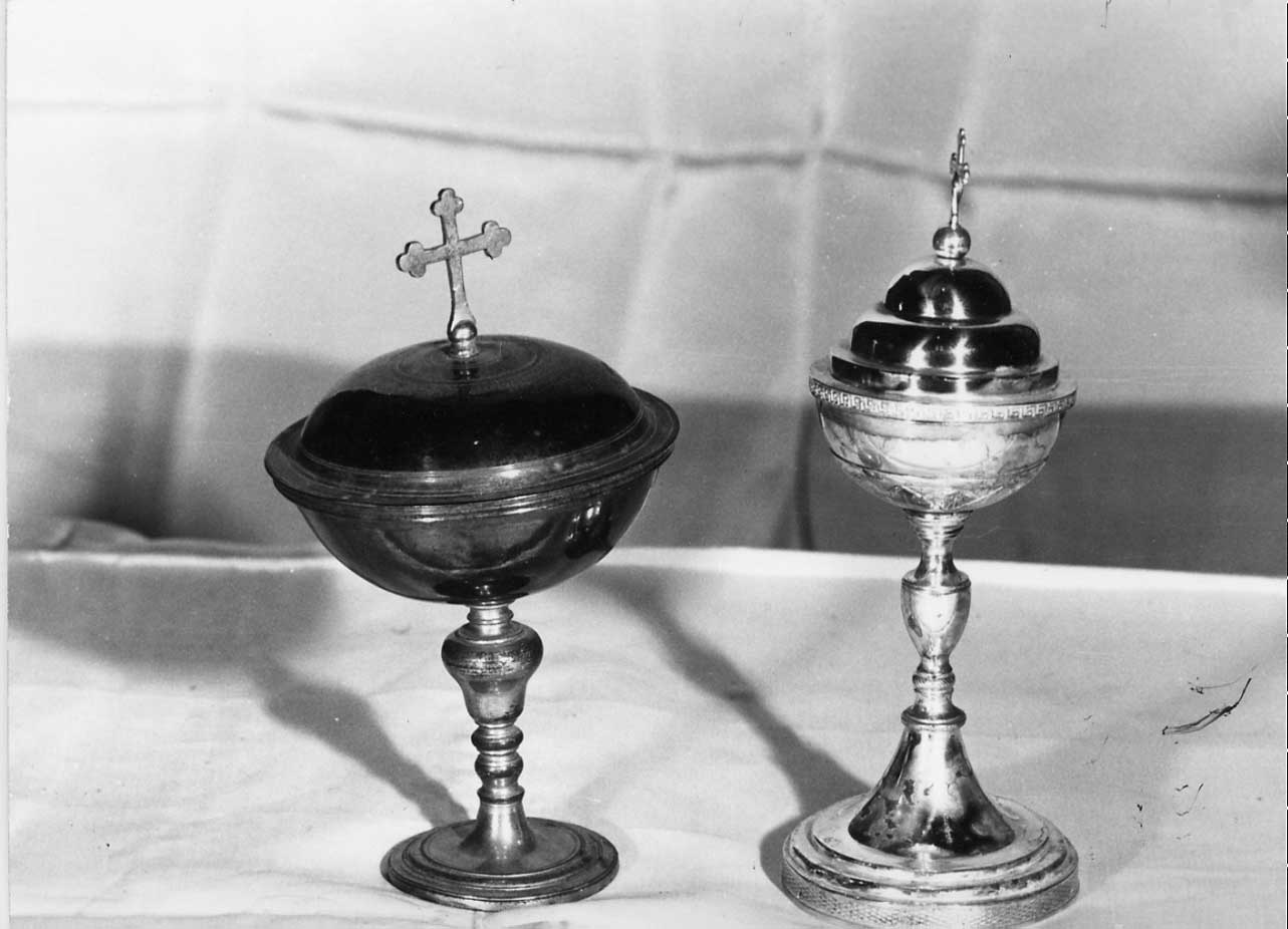 pisside, opera isolata - bottega Italia centrale (sec. XVII)