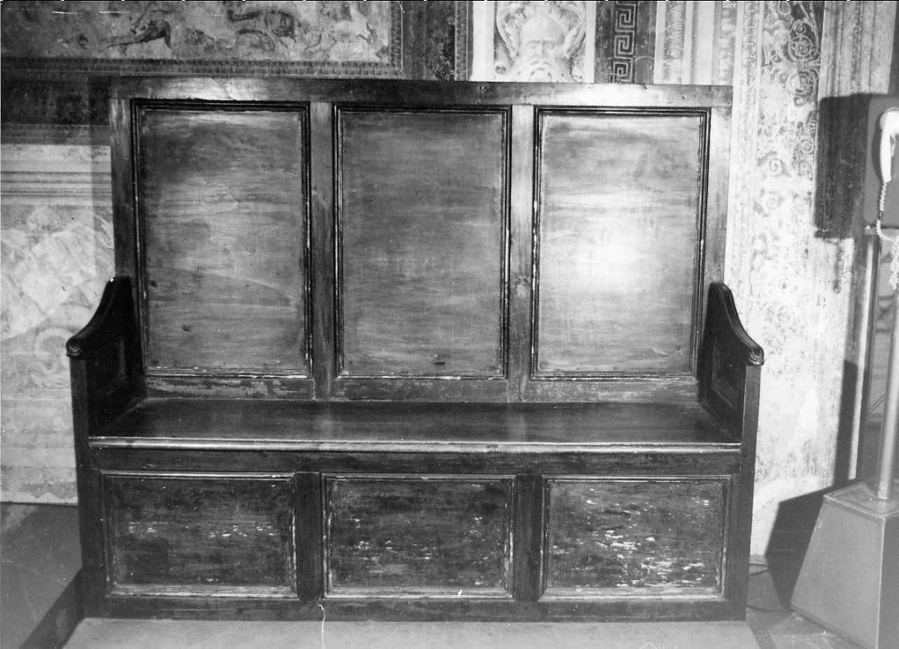 cassapanca, opera isolata - bottega umbra (sec. XVII)