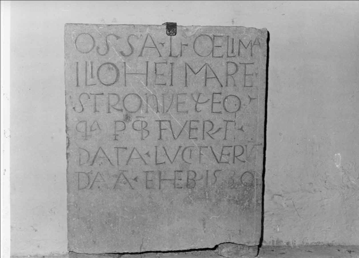 lastra tombale, opera isolata - bottega umbra (sec. XVI)