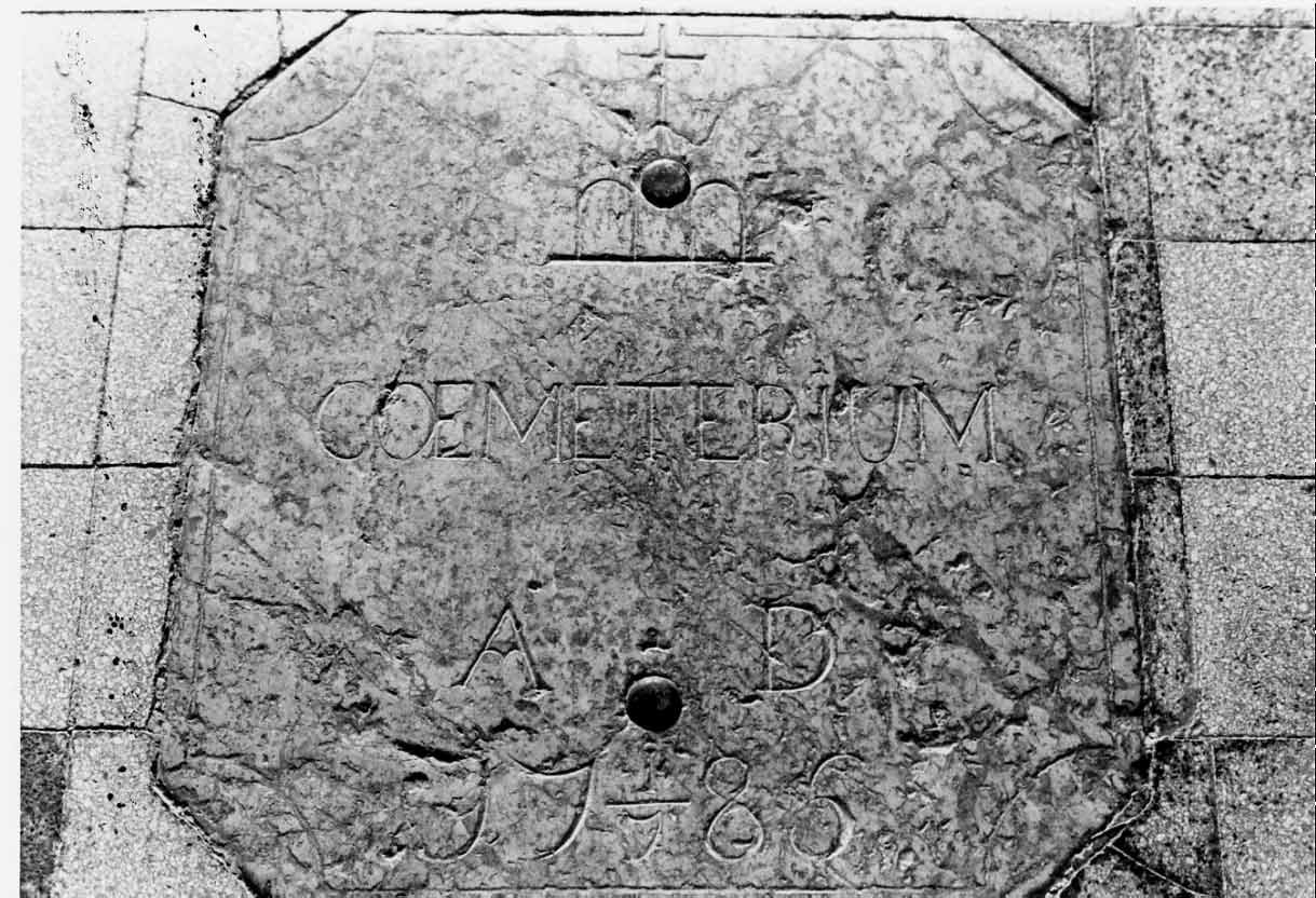 lastra, opera isolata - bottega umbra (sec. XVIII)