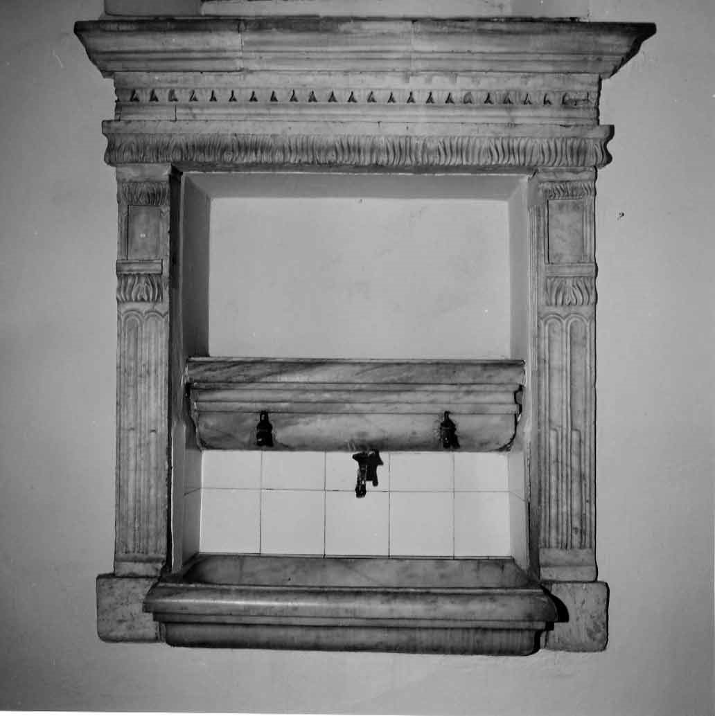 lavabo da sacrestia, opera isolata - bottega Italia centrale (fine/inizio secc. XVII/ XVIII)