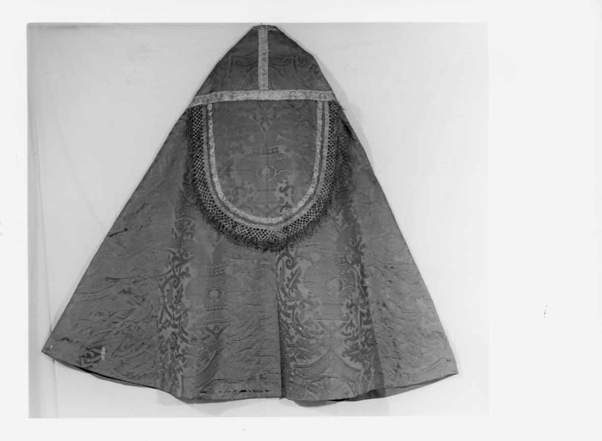 piviale, opera isolata - manifattura italiana (fine/inizio secc. XVI/ XVII)