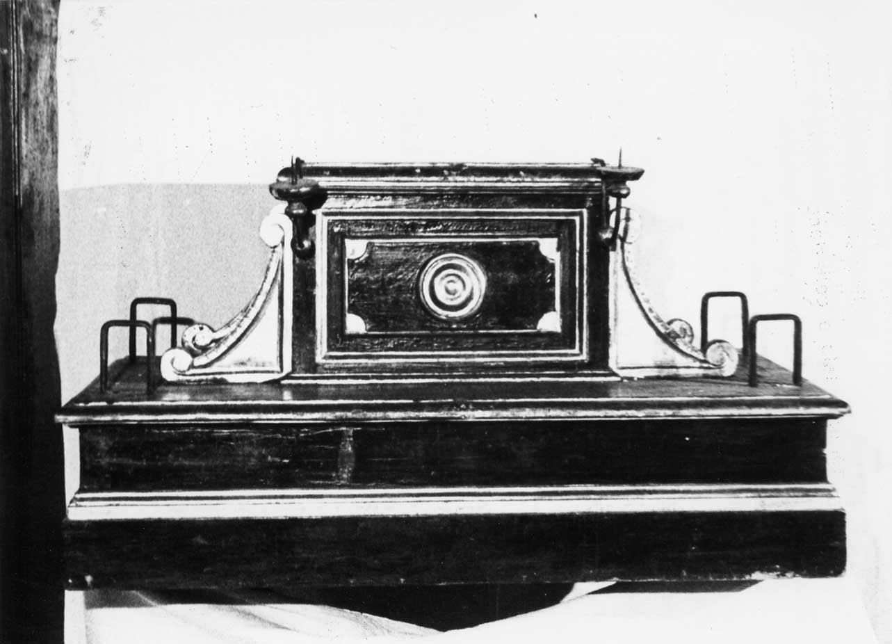 base processionale, opera isolata - bottega Italia centrale (sec. XVIII)