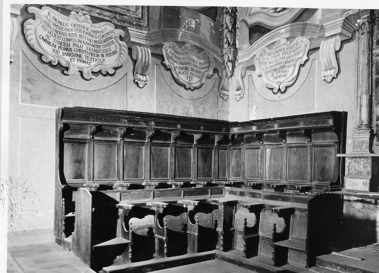 stalli del coro, insieme - bottega Italia centrale (fine sec. XVII)