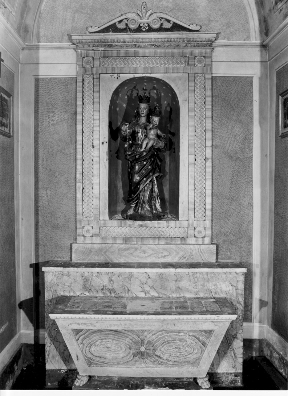 altare - a cofano, serie - bottega Italia centrale (sec. XVII)