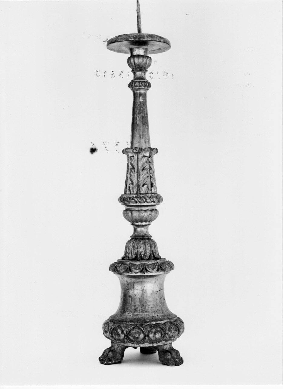 candeliere d'altare, serie - bottega Italia centrale (fine sec. XVIII)