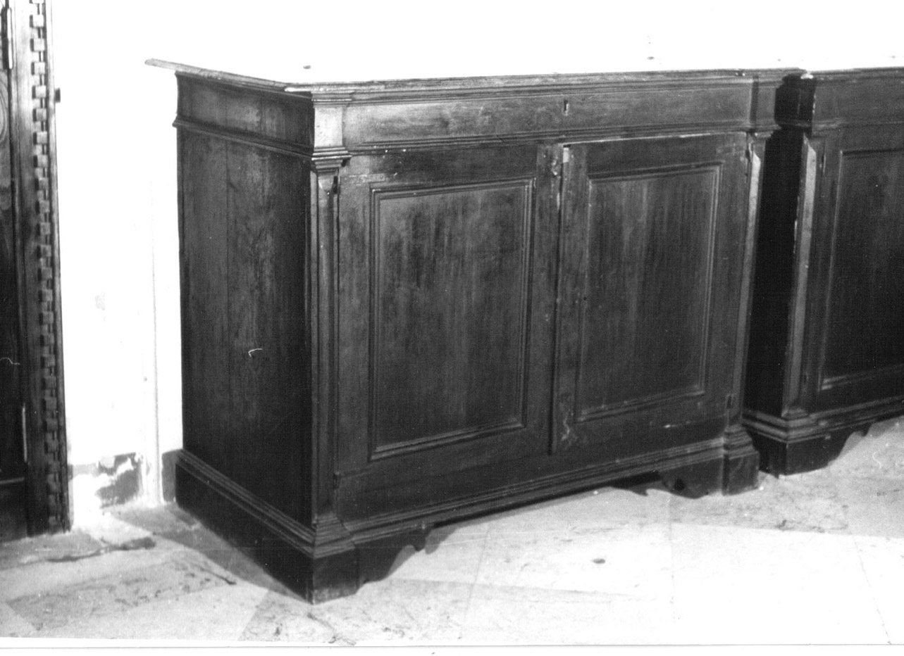 credenza, coppia - bottega Italia centrale (sec. XVIII)