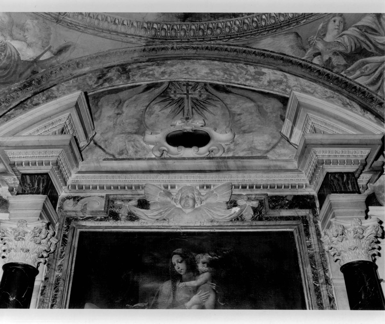 angeli (mostra d'altare, complesso decorativo) - bottega Italia centrale (ultimo quarto sec. XVII)