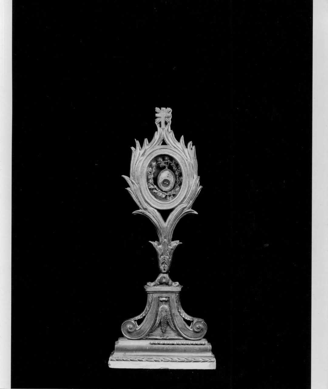 reliquiario - a ostensorio, opera isolata - bottega Italia centrale (prima metà sec. XIX)