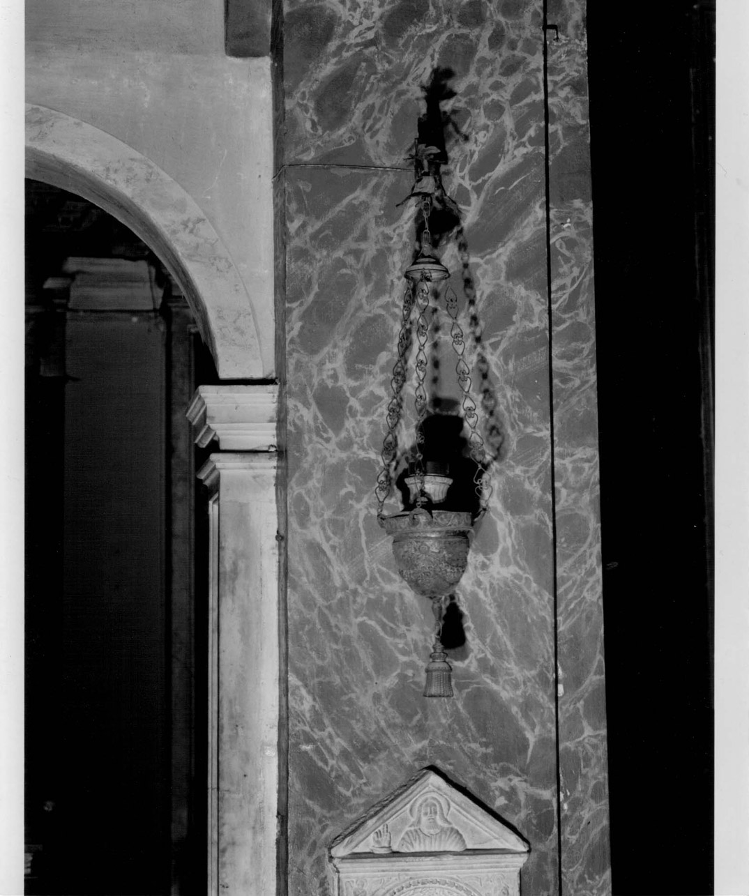 lampada pensile, coppia - bottega Italia centrale (sec. XIX)