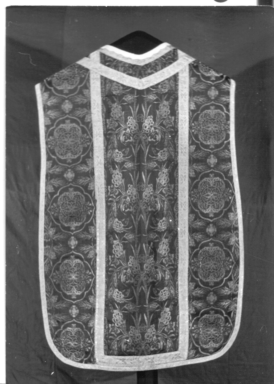 paramento liturgico, insieme - manifattura italiana (prima metà sec. XX)