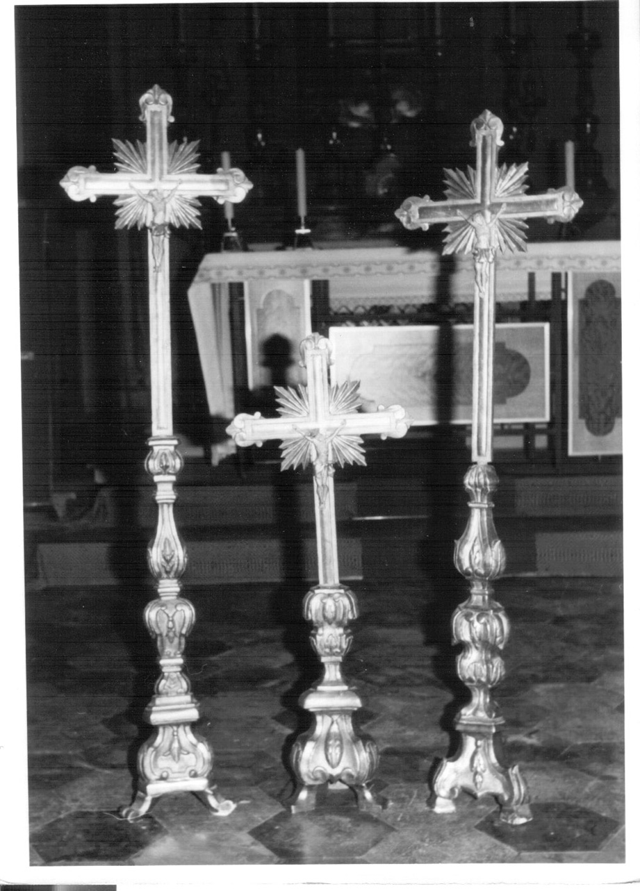 Cristo crocifisso (croce d'altare, opera isolata) - bottega Italia centrale (seconda metà sec. XVIII)