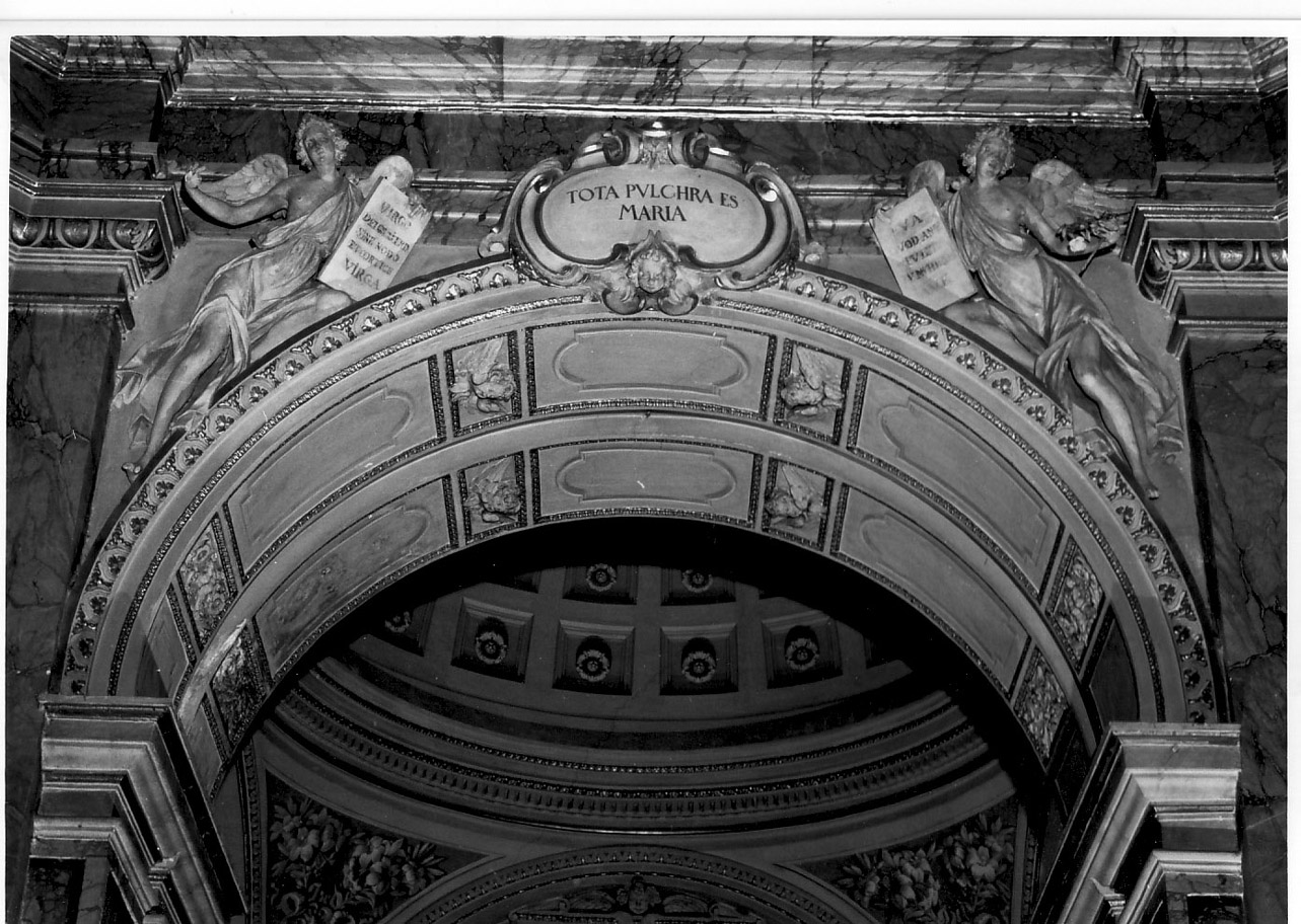 decorazione plastica, opera isolata - bottega Italia centrale (terzo quarto, secondo quarto sec. XVIII, sec. XIX)