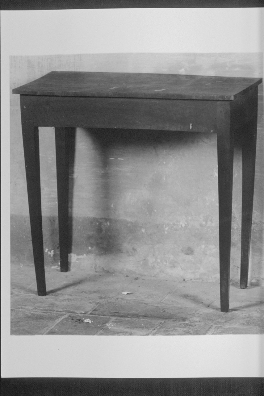 tavolo, opera isolata - bottega umbra (sec. XIX)