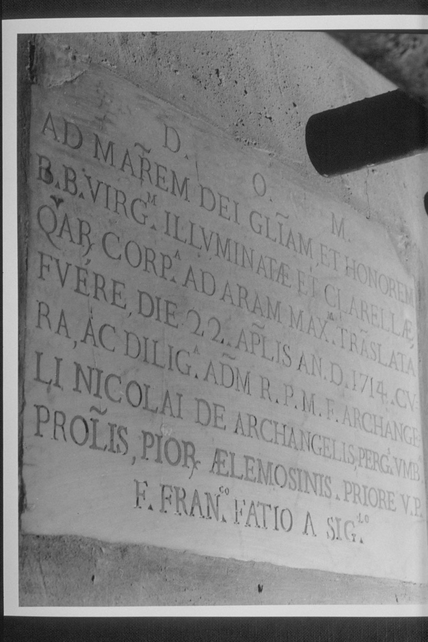 targa commemorativa, opera isolata - bottega umbra (primo quarto sec. XVIII)