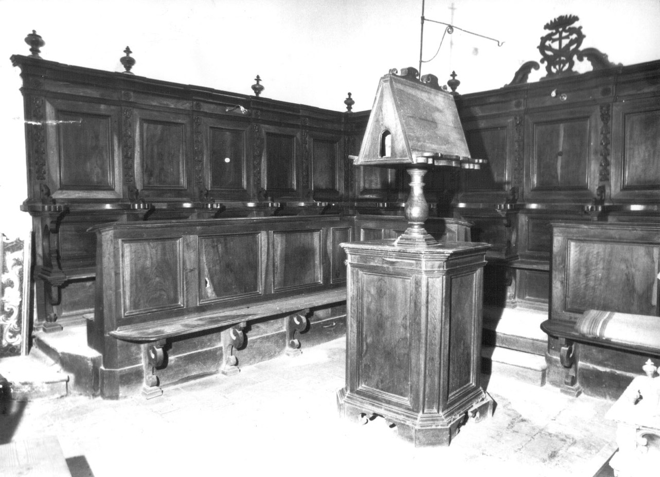 stalli del coro, opera isolata - bottega Italia centrale (seconda metà sec. XVII)