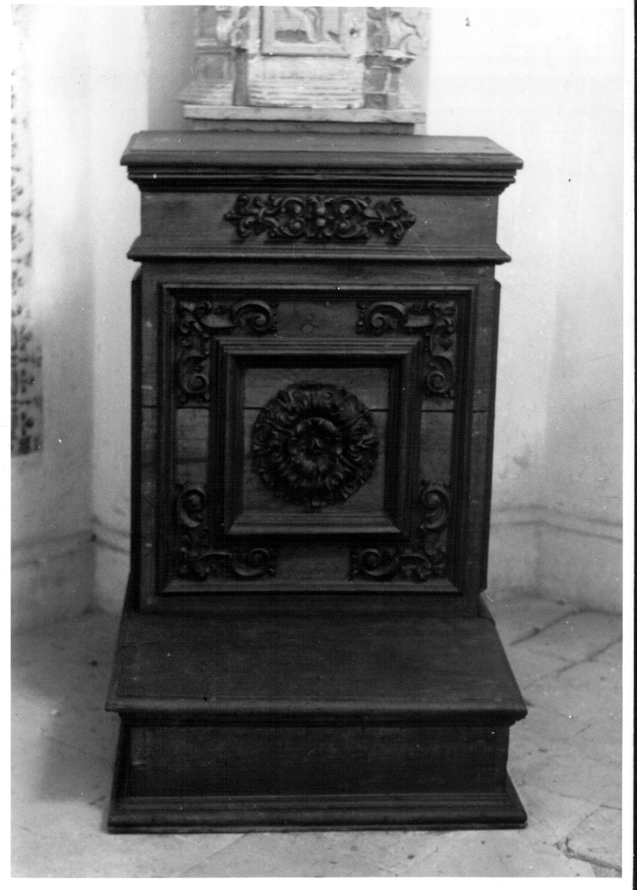 inginocchiatoio, coppia - bottega Italia centrale (seconda metà sec. XVI)