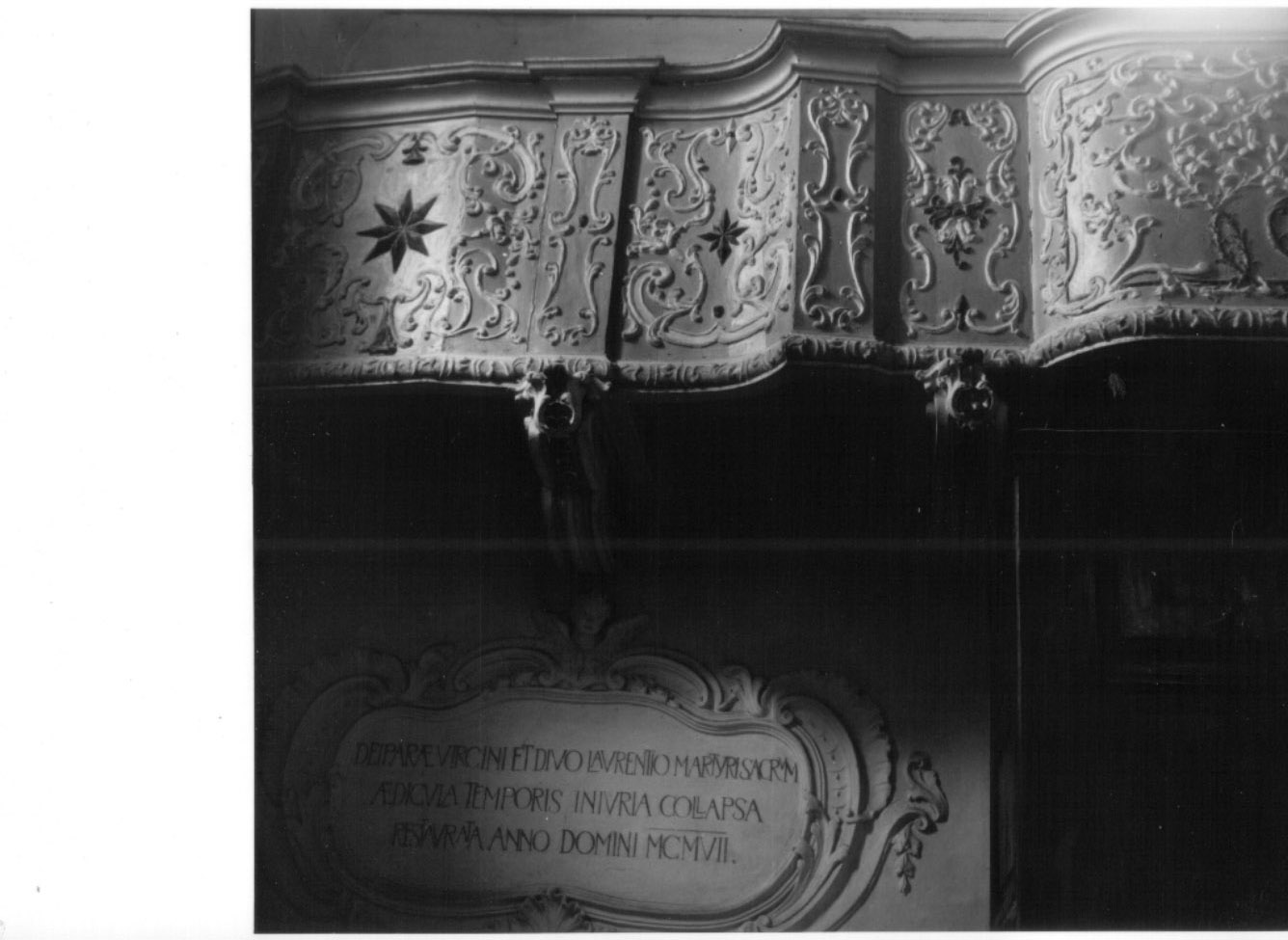 targa commemorativa, opera isolata - bottega Italia centrale (inizio sec. XX)