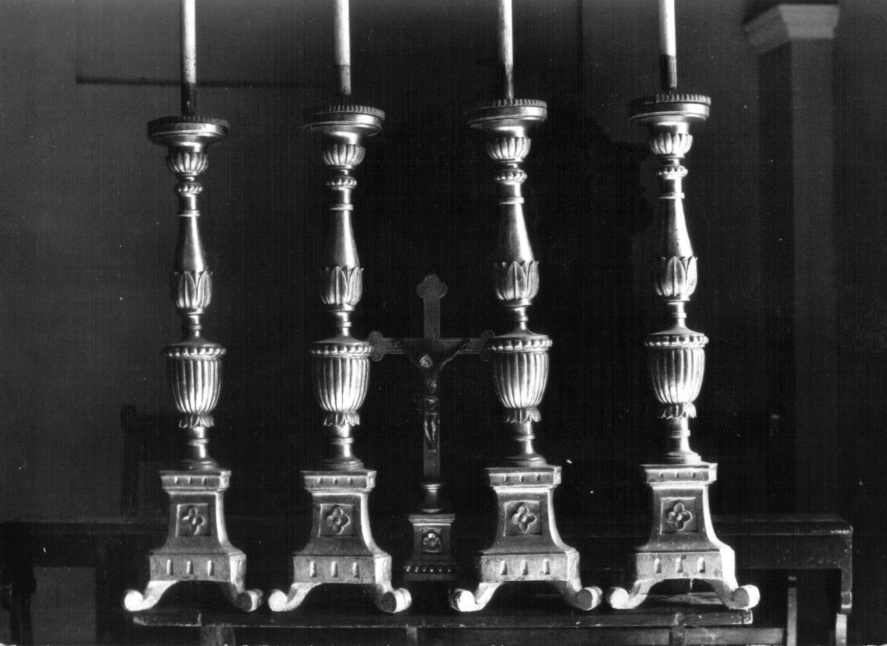 candeliere d'altare, serie - bottega Italia centrale (sec. XIX)