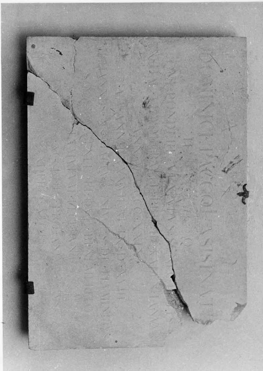 lapide commemorativa, opera isolata - bottega umbra (sec. XIX)