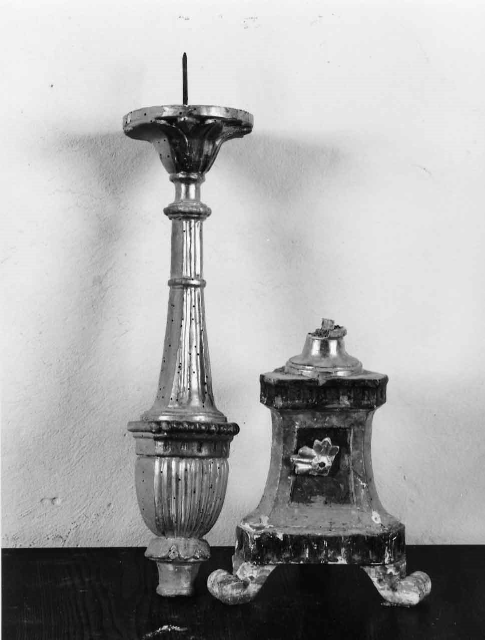 candeliere, opera isolata - bottega italiana (sec. XVII)