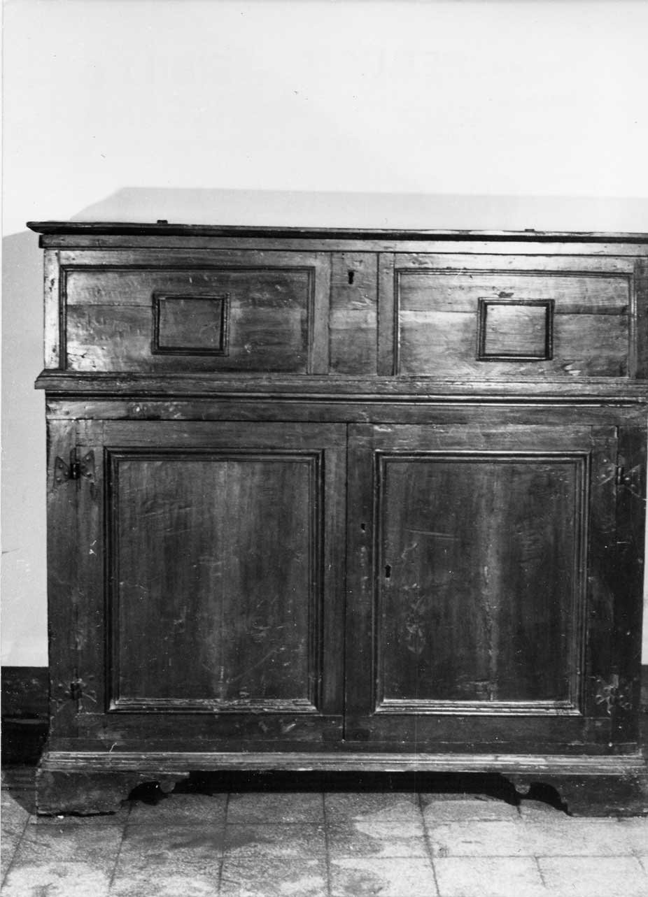 cassettone, opera isolata - bottega Italia centrale (sec. XVII)