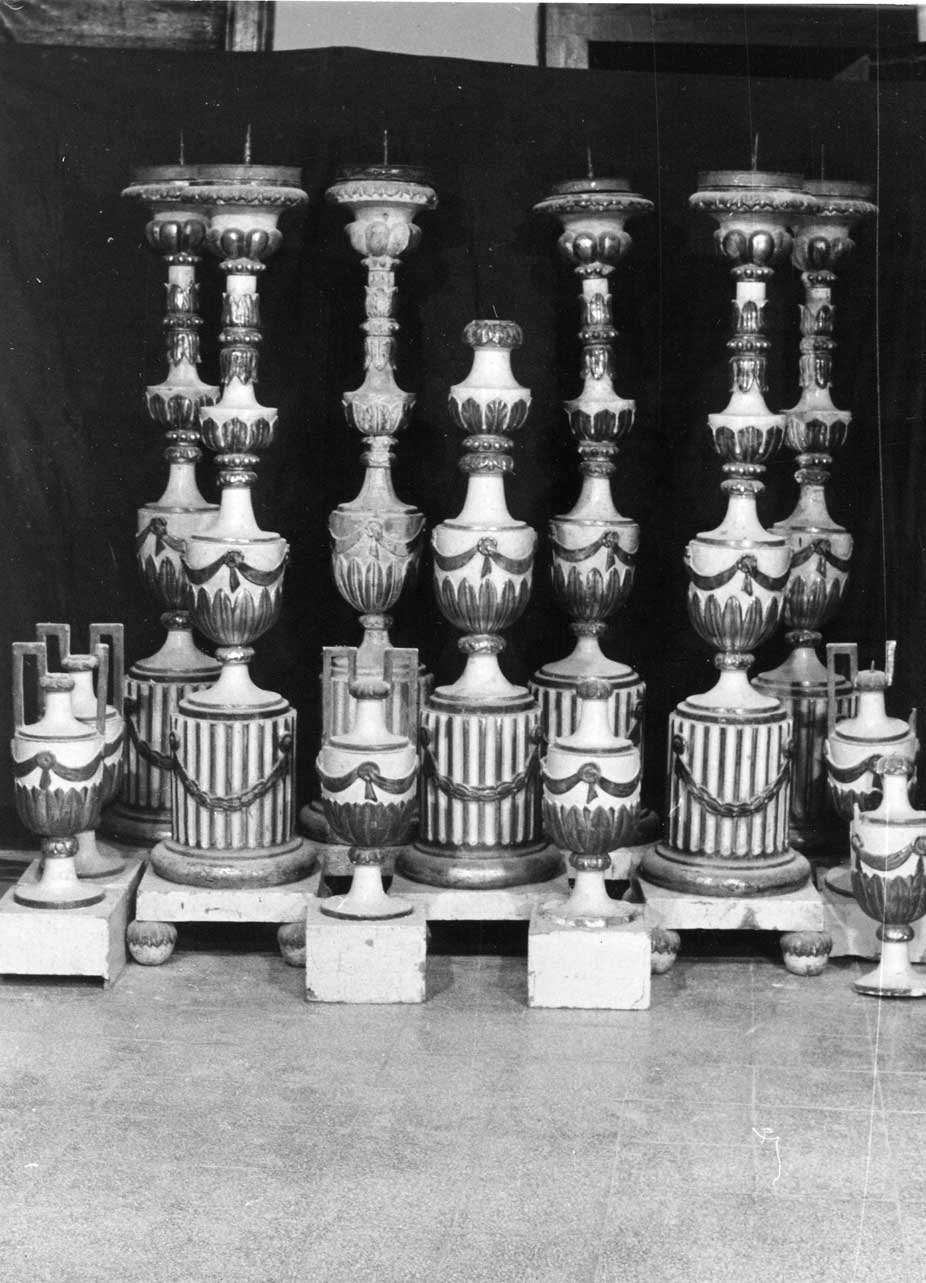 candeliere, serie - bottega Italia centrale (sec. XIX)