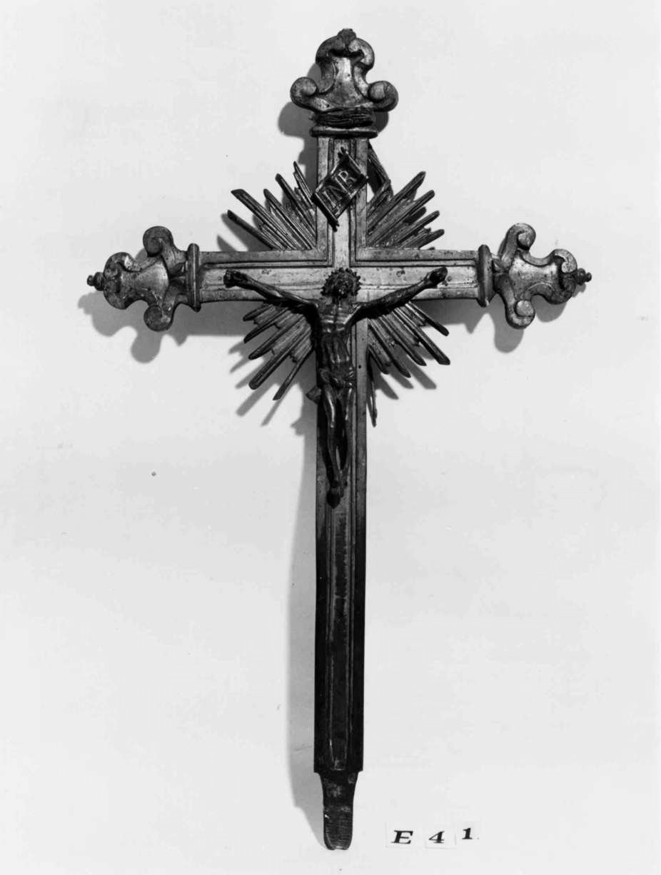 Cristo crocifisso (croce processionale, opera isolata) - bottega umbra (sec. XIX)