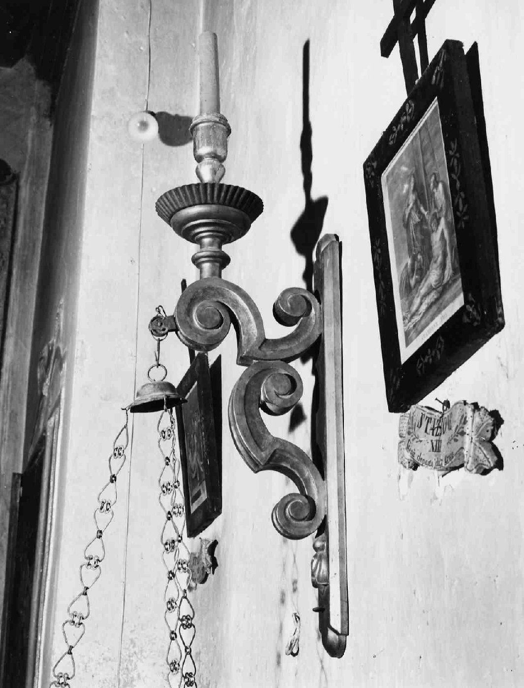 candeliere da parete, serie - ambito umbro-marchigiano (sec. XIX)