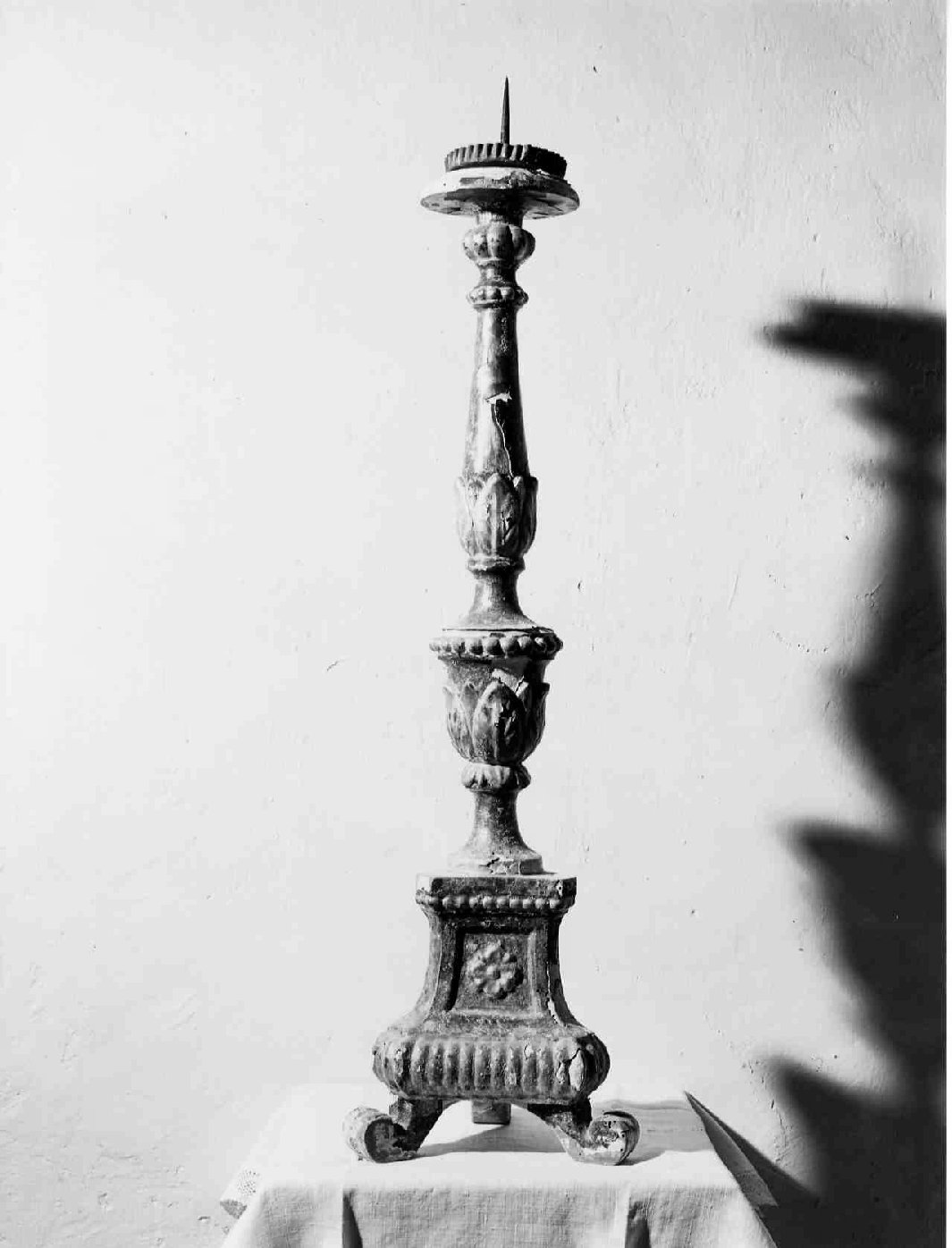 candelabro, serie - bottega umbra (seconda metà sec. XIX)
