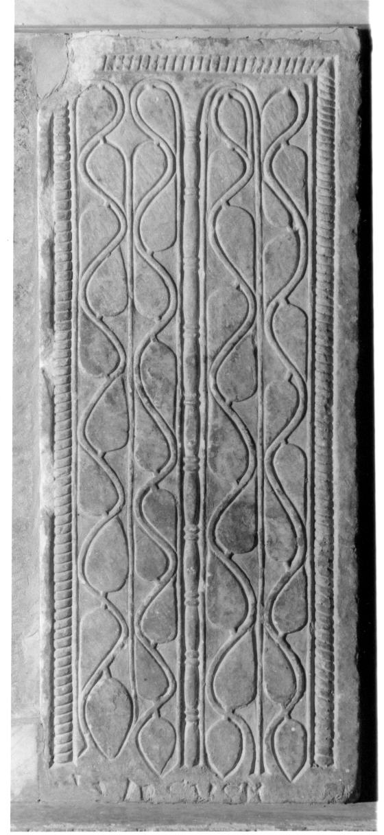motivi decorativi (pilastrino, elemento d'insieme) di Ursus (sec. VIII)