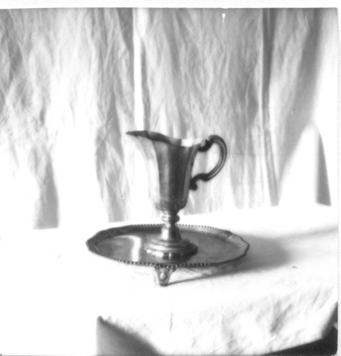 brocca per abluzioni, elemento d'insieme - bottega italiana (seconda metà sec. XVII)