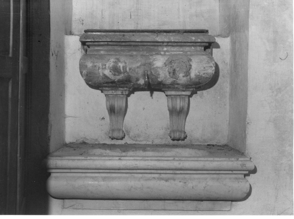 fontana da sacrestia - bottega umbra (sec. XVII)
