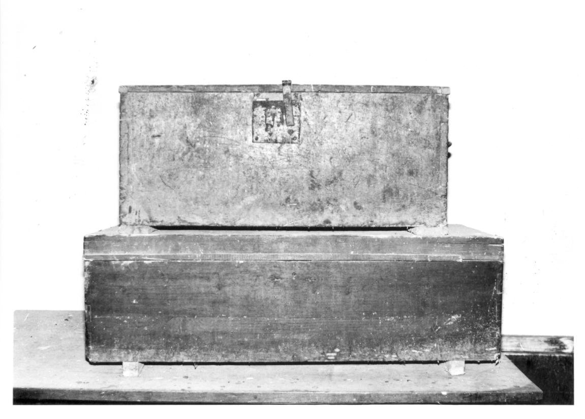 cassa - bottega italiana (primo quarto sec. XX)