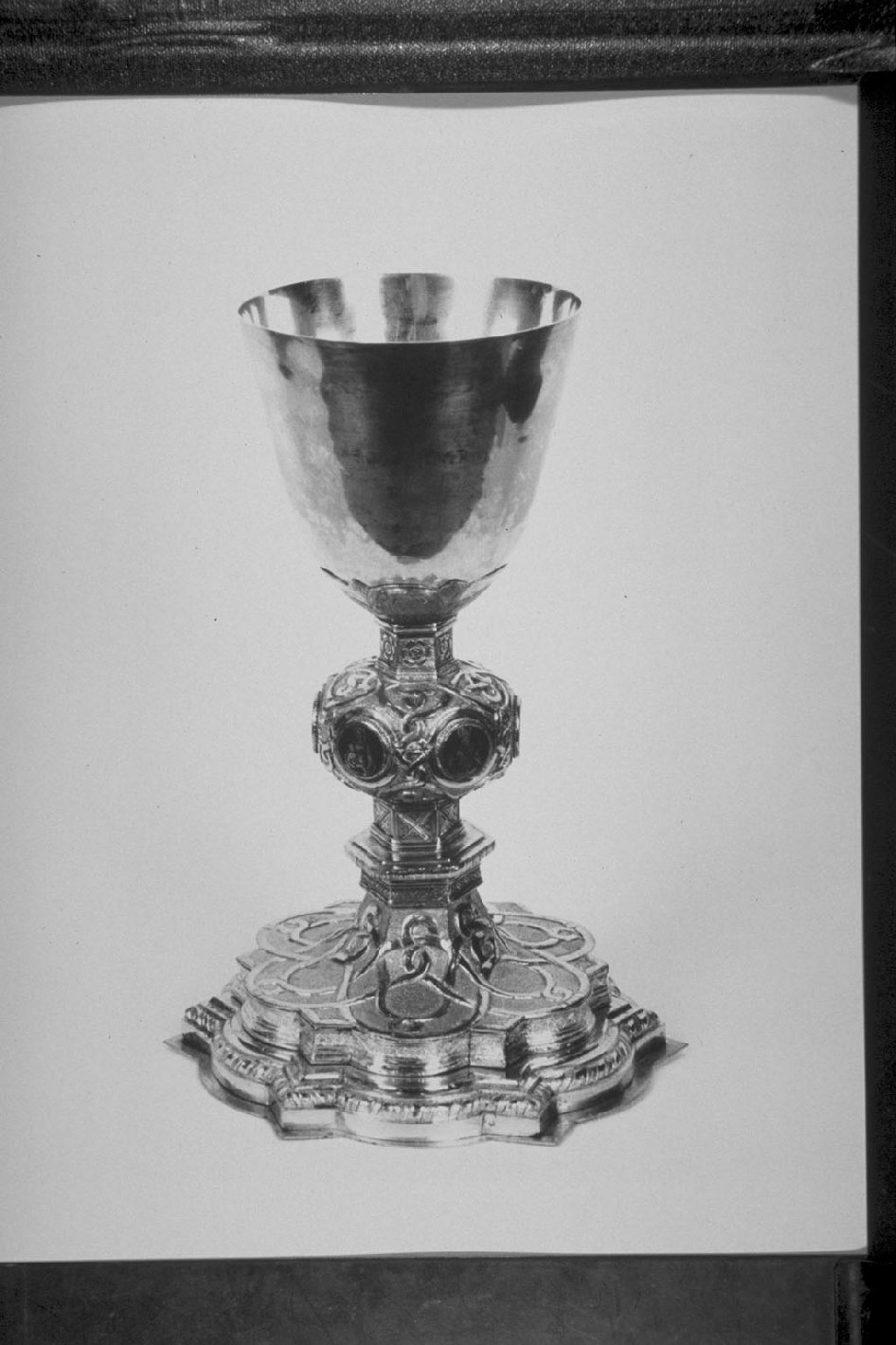 calice, opera isolata - bottega umbra (secc. XV/ XVI)