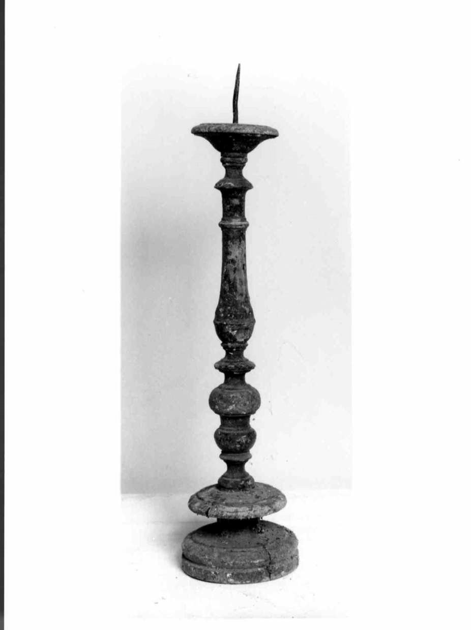 candeliere, serie - bottega umbra (sec. XIX)