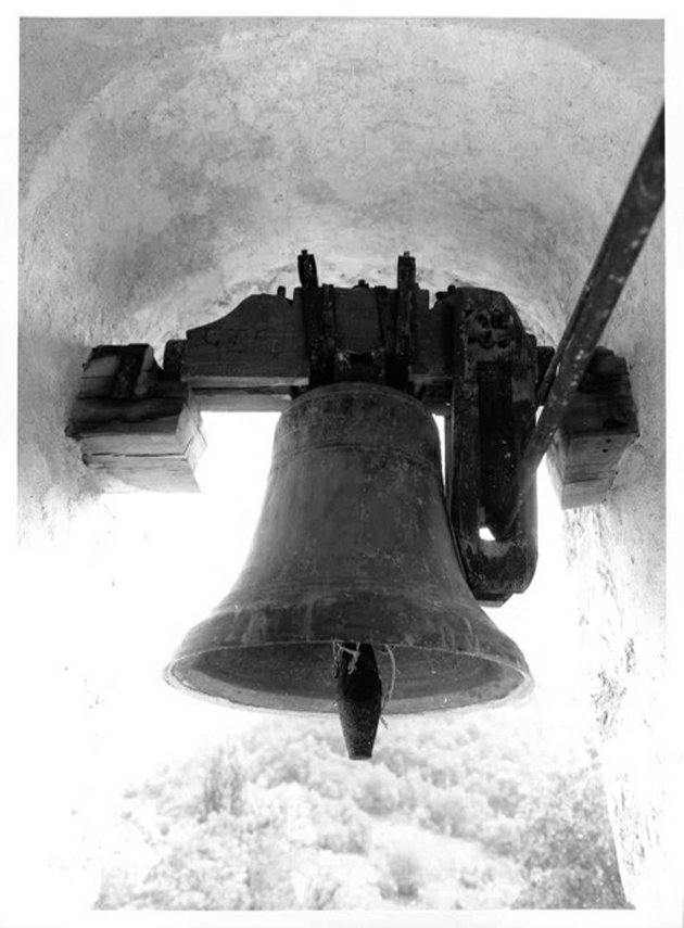 campana, opera isolata - bottega umbra (sec. XVI)