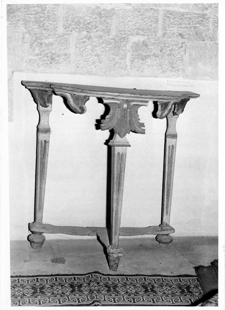 console, opera isolata - bottega umbra (sec. XVIII)