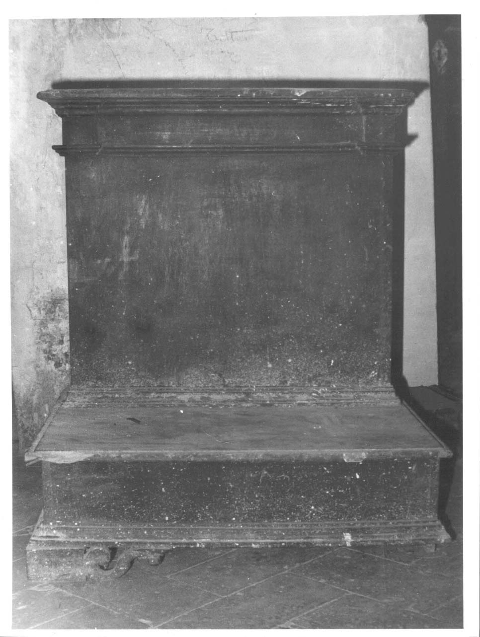 inginocchiatoio - a stipetto, opera isolata - bottega eugubina (sec. XVII)